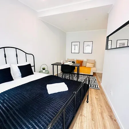 Orange House - Modern Two-bedroom Rc D Apartment *
