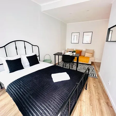 Apartment Orange House - Modern Two-bedroom Rc D *