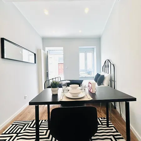 Orange House - Modern Two-bedroom Rc D Apartment Lisbon